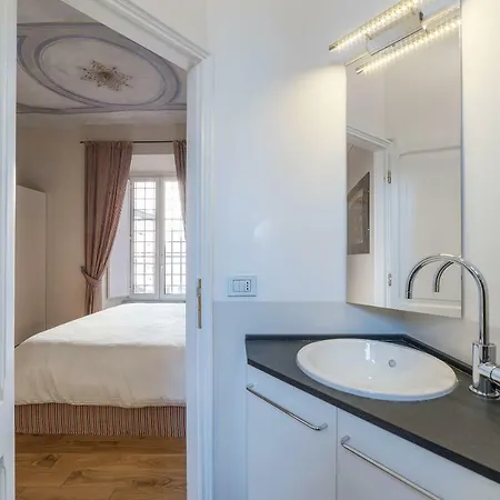 Monti Stunning With Terrace Rome
