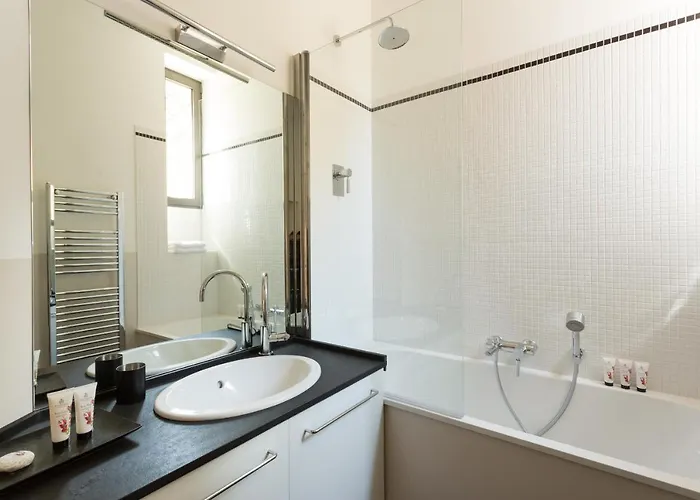 公寓 Monti Stunning With Terrace