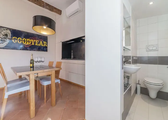 Monti Stunning With Terrace 罗马